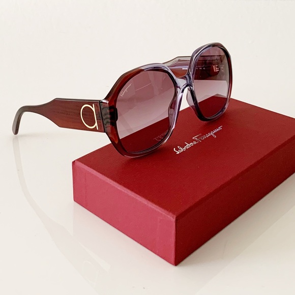 NEW Salvatore Ferragamo Sunglasses - Picture 6 of 14